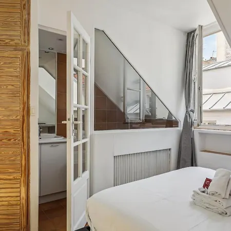 Bnbnova - 1br - Heart Of Latin Quarter, Family Only Apartment *