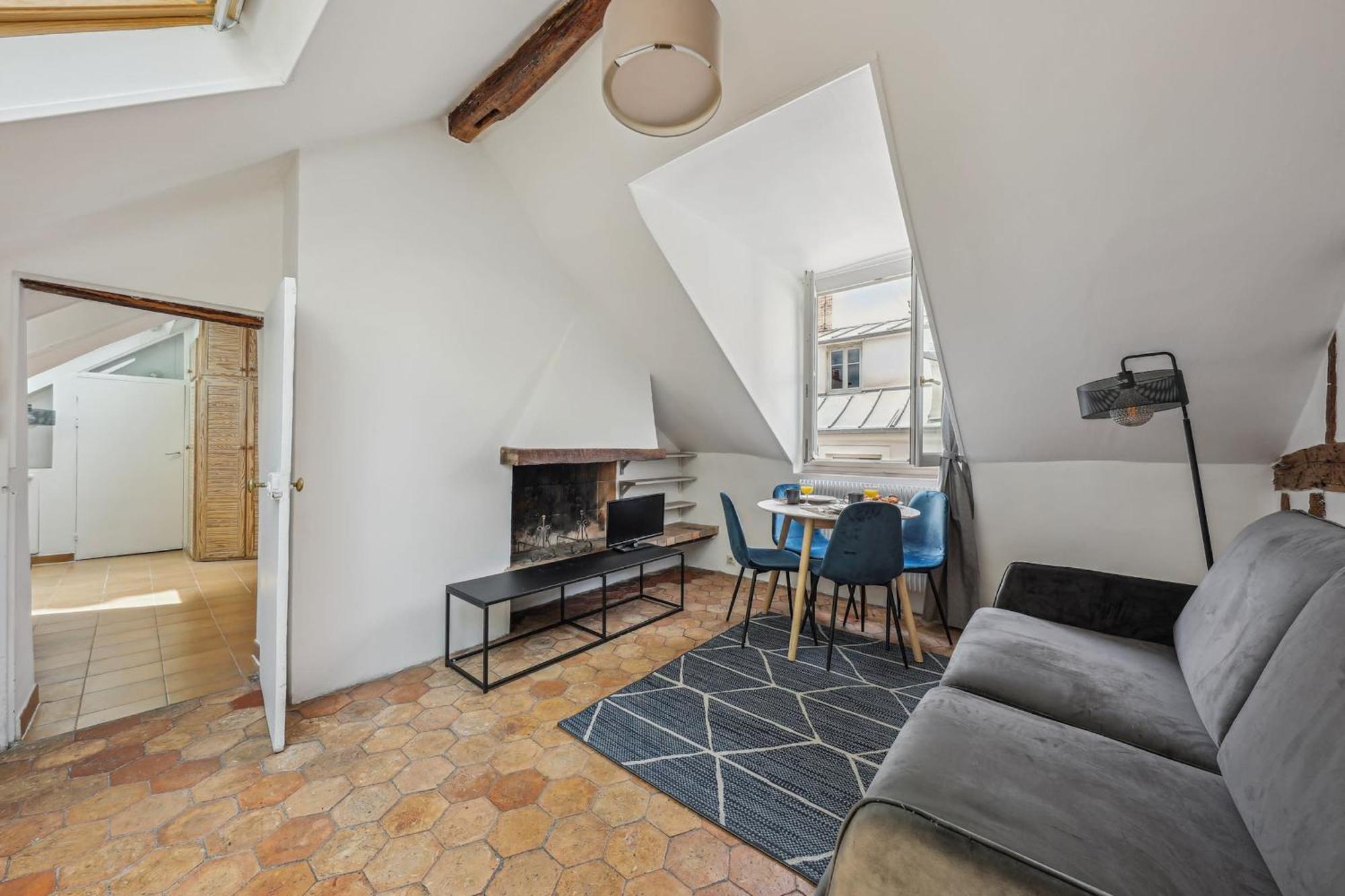 Bnbnova - 1br - Heart Of Latin Quarter Apartment *